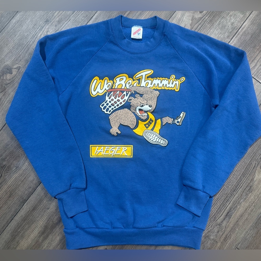 Vintage 90s UWA Tigers Bear Crewneck Sweatshirt Jerzees Made In USA Men’s Med